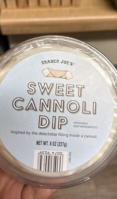 Trader Joe's Sweet Cannoli Dip packaging