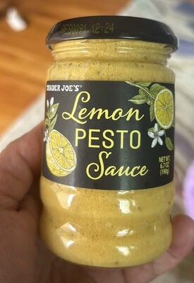 Trader Joe's Lemon Pesto Sauce packaging