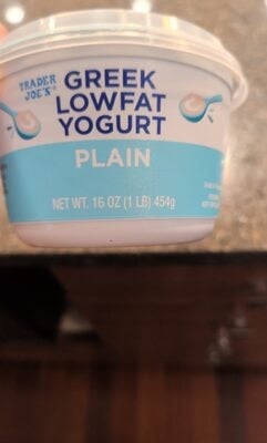 Trader Joe's Greek Lowfat Yogurt Plain package