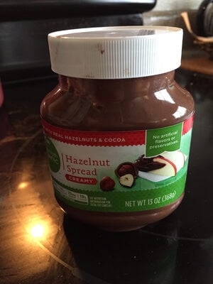 Simple Truth Creamy Hazelnut Spread package