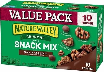Nature Valley Crunchy Oats 'n Chocolate Granola Snack Mix package