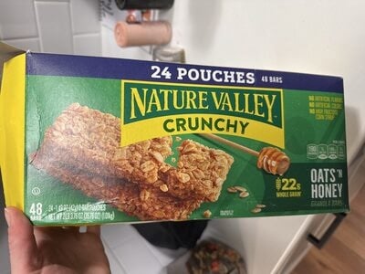 Nature Valley Crunchy Oats 'n Honey Granola Bars packaging