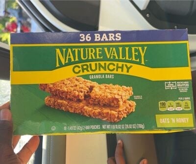 Nature Valley Crunchy Oats 'n Honey Granola Bars packaging