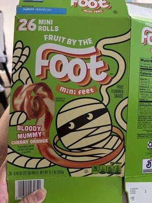 Fruit By The Foot Halloween Mini Fruit Flavored Snacks package