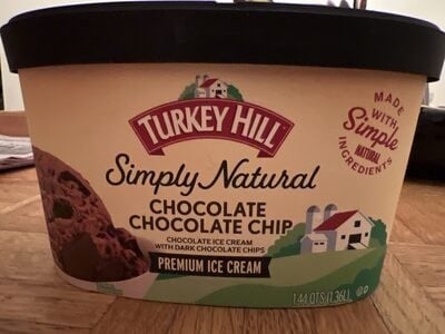 Turkey Hill Chocolate Chip Premium Ice Cream With Dark Chocolate Chips package