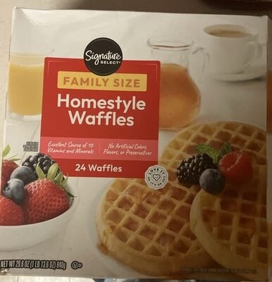 Signature Select Homestyle Waffles packaging