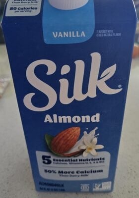 Silk Almond Milk Vanilla packaging