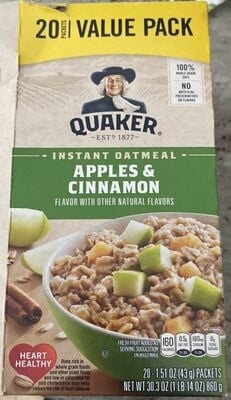 Quaker Apples & Cinnamon Instant Oatmeal packaging