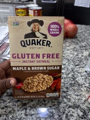 Quaker Maple & Brown Sugar Gluten Free Instant Oatmeal package