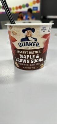 Quaker Instant Oatmeal Maple & Brown Sugar packaging