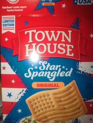 Town House Original Oven Baked Crackers packaging