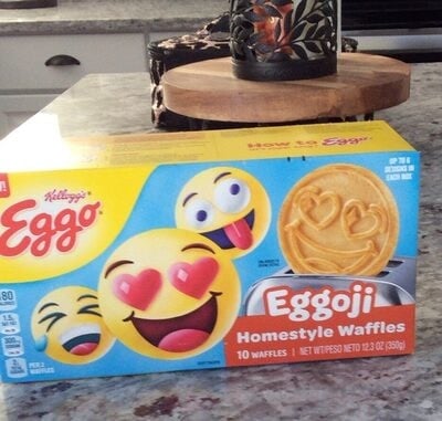 Eggo Ji Homestyle Waffles package