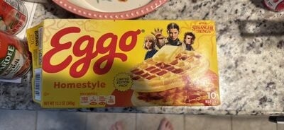 Kellogg's Eggo Waffles Homestyle packaging