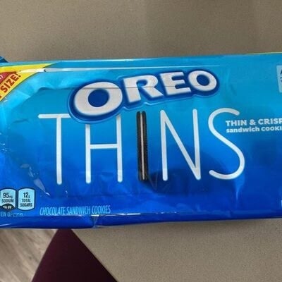 Oreo Chocolate Thins Sandwich Cookies packaging