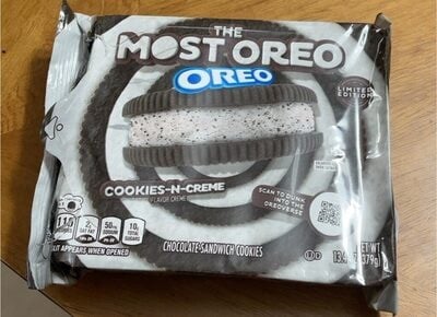 Oreo Cookies-N-Creme Chocolate Sandwich Cookies package
