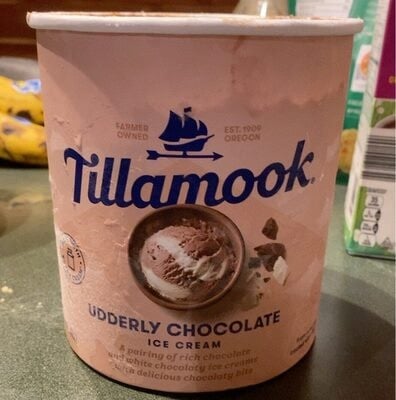 Tillamook Udderly Chocolate Ice Cream packaging