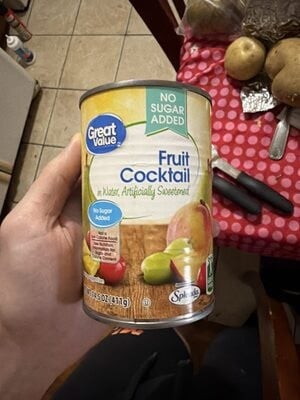Great Value No Sugar Added Fruit Cocktail Packed In Water Sweetened With Splenda packaging
