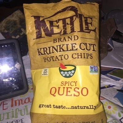 Kettle Brand Spicy Queso Potato Chips packaging