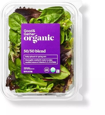Good & Gather 50/50 Blend Baby Spinach & Spring Mix package