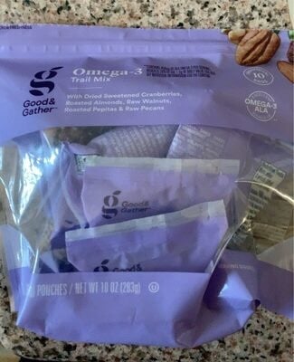 Good & Gather Omega-3 Trail Mix With Dried Sweetened Cranberries, Roasted Almonds, Raw Walnuts, Roasted Pepitas & Raw Pecans package