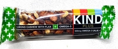 Kind Omega- 3 Plus Bar, Almond Cashew With Flax package