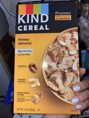 Kind Honey Almond Cereal package