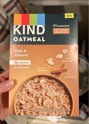 Kind Oats & Almond Oatmeal package