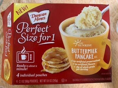 Duncan Hines Buttermilk Pancake Mix package