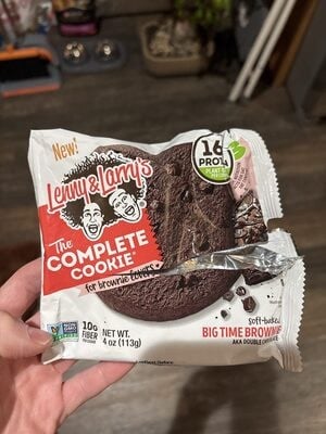 Lenny & Larry's Double Chocolate Cookie package