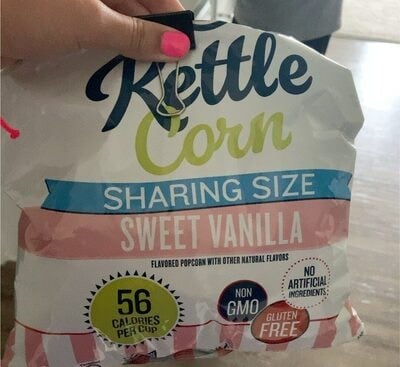 Skinnypop Sweet Vanilla Kettle Corn packaging