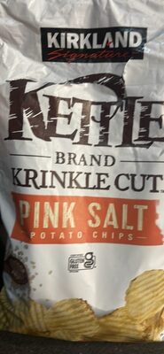 Kirkland Signature Himalayan Salt Krinkle Cut Potato Chips, Himalayan Sait package